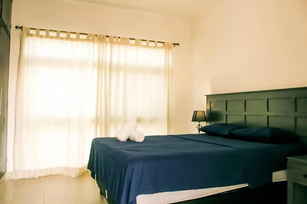Апартаменты Hermoso Departamento En La Avenida Colosio Плая-дель-Кармен